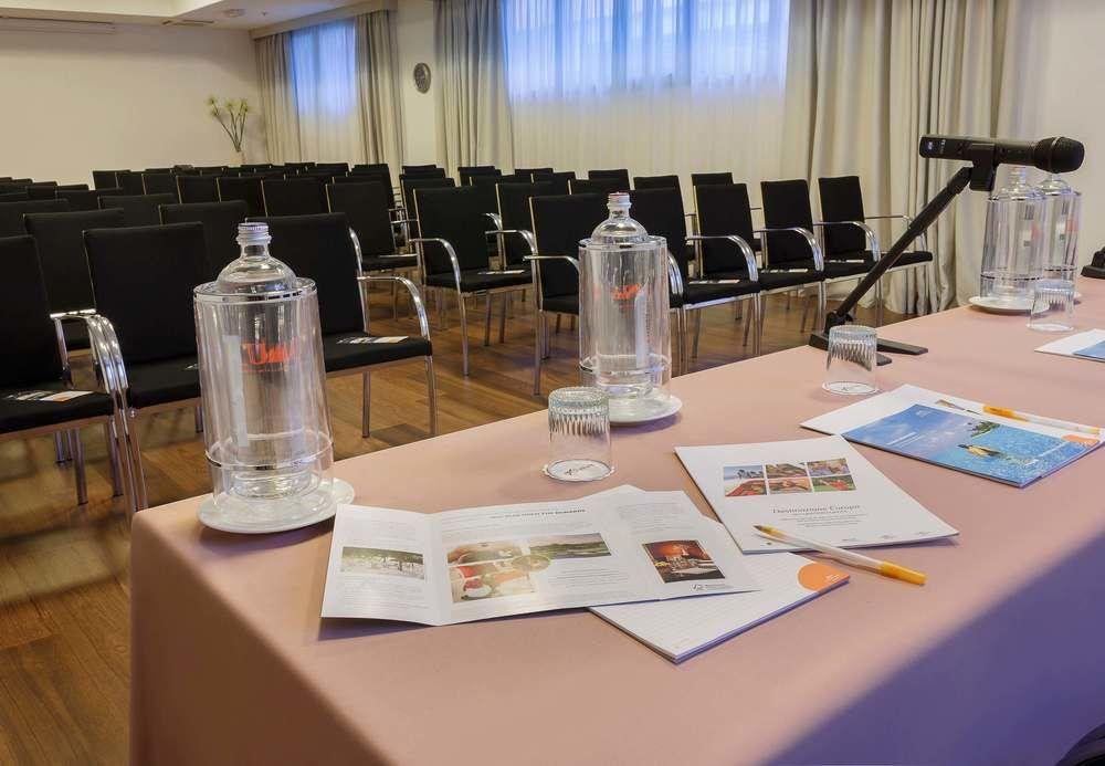 Courtyard By Marriott Venice Airport Tessera Bagian luar foto