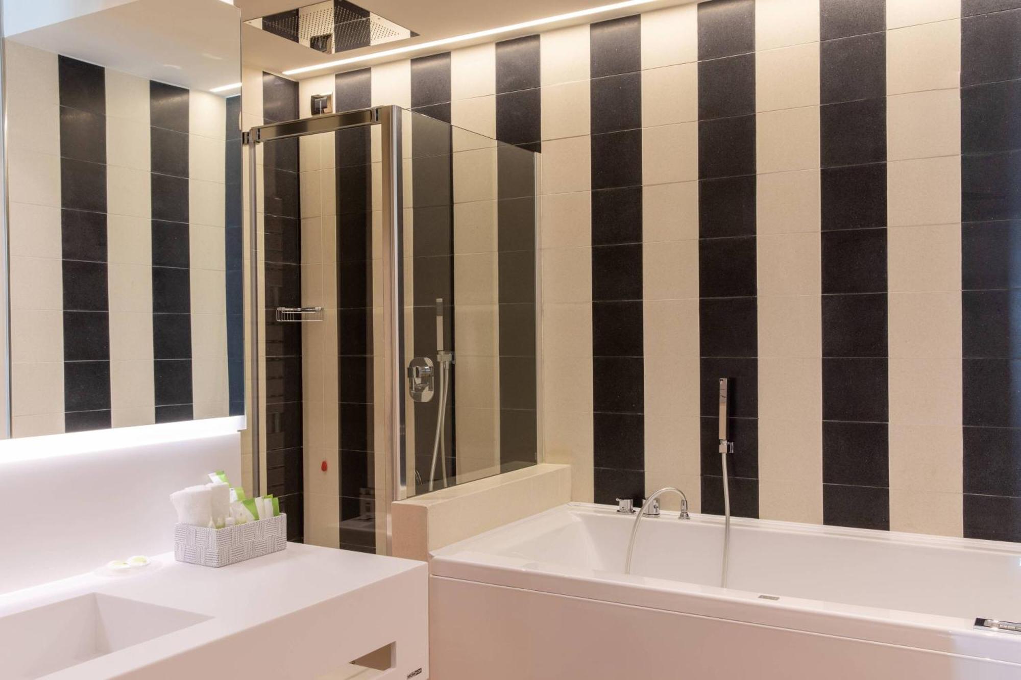 Courtyard By Marriott Venice Airport Tessera Bagian luar foto