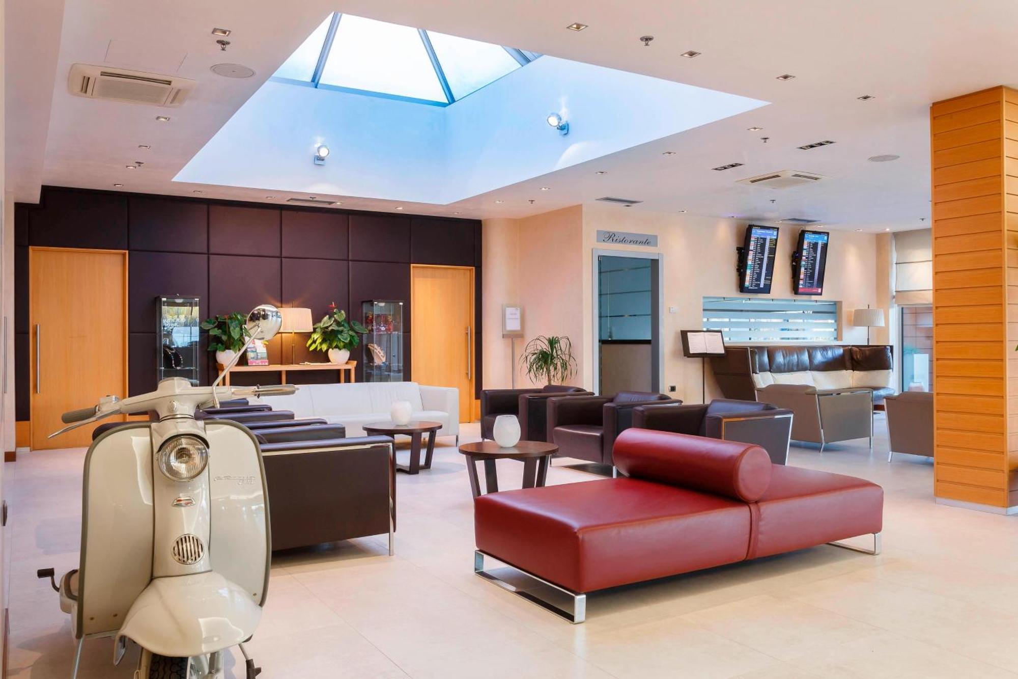Courtyard By Marriott Venice Airport Tessera Bagian luar foto
